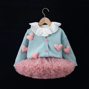 Pullover coreano bambino set neonata vestito autunno manica lunga bambini maglione gonna ragazza bella stampa pieghettata W S1032 231218