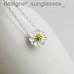 Pendanthalsband 925 Sterling Silver Daisy Halsband Pendants for Women Fashion La Festival Gift Sterling-Silver-Jewelryl231218