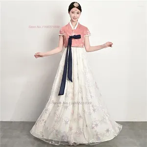 Abbigliamento etnico 2023 Costume da ballo antico coreano vintage Hanbok Abito tradizionale da ricamo floreale da donna Spettacolo teatrale nazionale