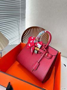 Nya varumärkesklassiker Kvinnor Väskor Luxury äkta läderdesigner Väskor Fashion Trendy Crossbody Shoulder Bag Totes Väskor med originallåda
