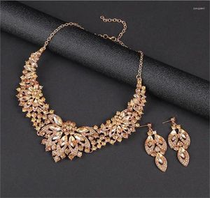 Necklace Earrings Set Dubai Party Gift 2 Piece Fashion Jewelry Women Exaggerated Earring Muslim Choker Banquet