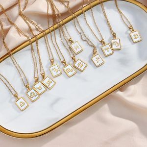 Kedjor Dainty Zodiac Necklace for Women Gold Plated Rostfri Steel 12 Constellations Pendant smycken gåvor Symboler Shell