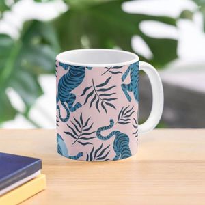 Canecas Tigres asiáticos e folhas tropicais Caneca de café Xícaras estéticas Espresso