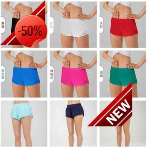 Lulus Summer Yoga Hoty Hot Shorts Breattable Snabbtorkning Sport Underwear Womens Pocket Running Fitness Pants Princess SporteWe