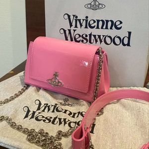 Designers vivIenne Spicy Girls Internet Celebrity Underarm Same Lacquer Skin Shiny Face Single Shoulder Western Empress Dowager Bag Small Square Bag New Style Bag T