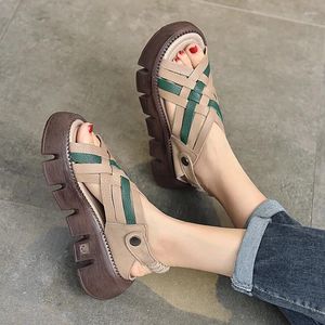 Sandały Summer Lekkie skórzane buty rzymskie gęste podeszwy vintage sandalias peep palec chaussures femme sandale 582 261 c