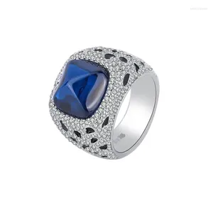 Pierścienie klastra TKJ 925 Sterling Silver Vintage 11x11 mm Szmaragd Sapphire Wedding Some Cocktail Akcesoria Prezenty