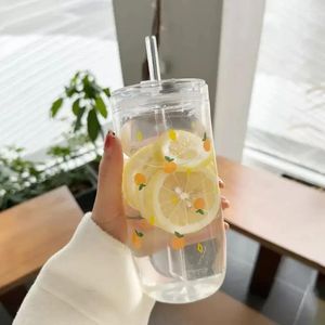 Vinglas Glasskopp Kawaii Blomma med lock Straw Söt orange kaffemugg Mjölk Drycker Korean Drinkware Gift 600 ml Vattenjuice Tea