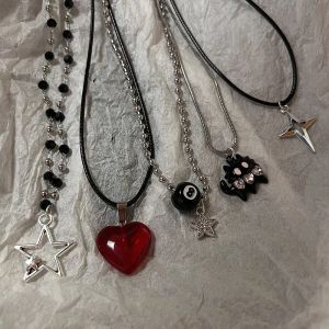 Collana con pendente a forma di stella in corda di pelle vintage moda per donna uomo Accessori per gioielli in colore argento antico