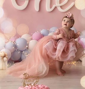 Girl S Dresses Glitter paljett Flower Girl Dress Shiny Baby Gown for Girls Puffy Organza Födelsedag med avtagbart tåg 231218