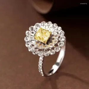 Cluster Rings 18k Gold Ring 2 Yellow Diamond Gemstone For Women Wedding Bands Cute Romantic Engagement Gift Fine Jewelry