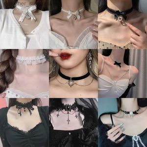 Pendant Necklaces Women's Gothic Lace Choker Necklace Retro White Velvet Clavicle Chain Punk Collar Choker Steampunk Party Halloween Jewelry GiftL231218