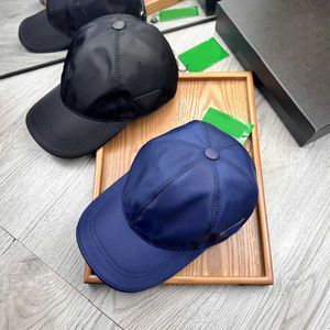 Luxurys Tasarımcılar Naylon Beyzbol Kapağı Bonnet Oxford Malzeme Üçgen Casquette Hat Schwarz Trucker Caps Erkekler için