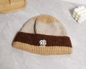 Combinazione di tre colori caldo cappello lavorato a maglia femminile Ins Internet Celebrity tutto abbinato cappello di lana cappelli beanie tendenza