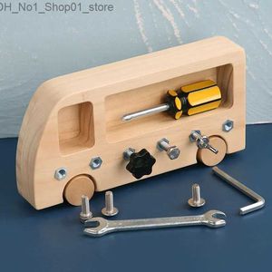 Ordinamento Nesting Stacking giocattoli Montessori Screw Driver Board per bambini Set di bulloni Giocattoli in legno Bambino Abilità di base Educativi per bambini Q231218