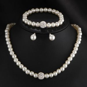 Bröllop smycken set vintage enkel faux pärlhalsband örhängen uppsättning för kvinnor temperament regency crystal choker bankett accessorie 231216
