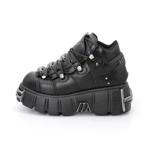 Buty 2023 Punk Style Women Buty koronkowe pięta Wysokość 6 cm platforma Kobieta Gotycka kostka Rock Metal Decor Treakers