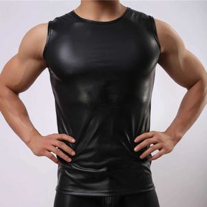 Canottiere da uomo Uomo Finto Pu in pelle nera Girocollo Canotta Effetto bagnato Gilet stretto Intimo Sexy Slim Modellante Palestra Sport T-shirt senza manicheL231218