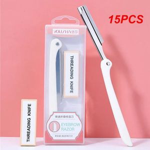 Rasoio per sopracciglia Trimmer per sopracciglia portatile Eye Brow Shaper Rasoio per viso Lama di rasoio per la rimozione dei capelli Strumenti per il trucco per le donne 231216