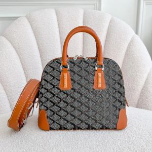 Vendome Tasarımcı Çanta Toyun Kabuk Tote Çanta Luxurys Gy Bayan Debriyaj Çanta Moda Pochette Mini Çanta Deri El Çiş Mens Crossbody Seyahat Eşit Omuz Çantaları