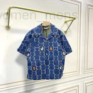 Jaquetas femininas designer 2023 outono novo bordado dos desenhos animados solto e magro elegante casual versátil denim camisas de manga curta moda masculina 49wb