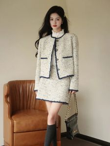 Duas peças vestido primavera coreano de alta qualidade tweed conjunto luxo designer manga longa jaqueta aline mini saia ternos vintage outfit estilo 231218
