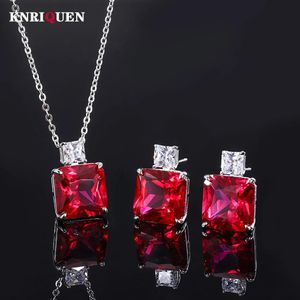 セット2022トレンド100％SterlingSier 12*12mm Ruby Gemstone Necklaceペンダントイヤリング女性チャームウェディングファインジュエリーセット