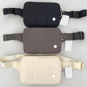 Bags Quilted Grid Belt Bag Outdoor Sport Yoga Waist Bags Women Adjustable Strap Zipper Cross Body Camera Bag Messenger Designer Fanny P