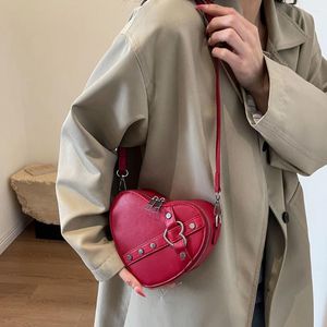Evening Bags PU Leather Women Heart Shape Sling Bag With Adjustable Strap Crossbody Love Hobo Solid Color Girls Dating