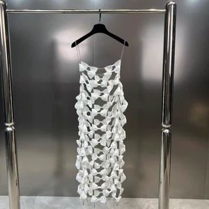 2024 Sukienka z Milan Runway Spring Autumn Spaghetti Pasek Sleve Black White Marka tego samego stylu sukienka dla kobiet Wysoka jakość wspaniała sukienka 595