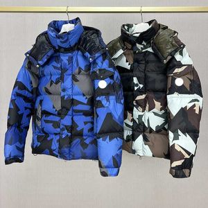 Mens Down Parkas Veste d'hiver pour hommes Designer Down Coat Femmes Emblème brodé Camo Col debout À capuche Puffer Jacket Couple Épaissi Chaud Lâche Casual Puffer C