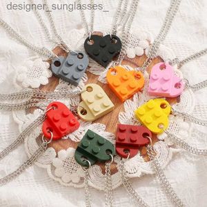 Pendant Necklaces OMY Punk 2Pcs Heart Brick Couples Necklace For rs Women Men Lego Elements Friends Necklaces Valentines Gift JewelryL231218