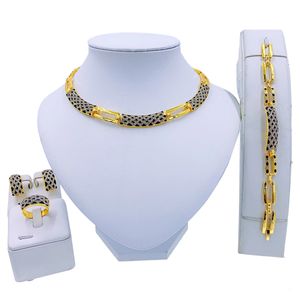 Bröllop smycken set liffly lyx dubai guld färgkristall uppsättning för kvinnor svarta emaljhalsband örhängen afrikanska brudsmycken 231216