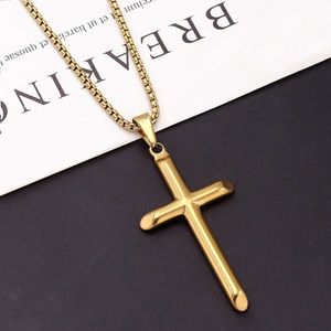 New Arrival Gold Plated Hip Hop Stainless Steel Cross Pendant Necklace for Women and Men