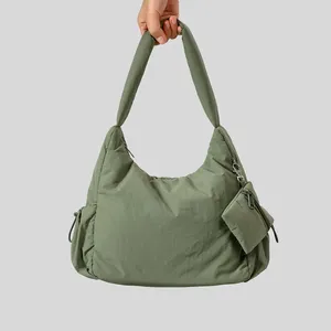 Sacos de noite Casual Hobos Acolchoado Mulheres Ombro Nylon Puffer Bag Down Cottom Lady Bolsas Simples Combinação com Pequenas Bolsas