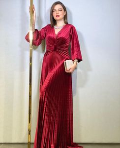 Elegantes, langärmliges, burgunderrotes Samt-Abschlussballkleid, Etuikleid, plissiert, V-Ausschnitt, Sweep-Zug, Partykleid, Maxi-formale Abendkleider für Damen