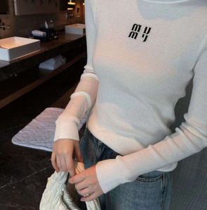 MIUI女性セーターニットデザイナートップベースシャツクラシックタートルネックセーターフーディーニットスポーツ暖かいカーディガンルックスリム632