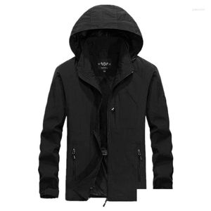 Mens Jackets Windbreaker 방수 군용 후드 방수 바람 차단기 캐주얼 코트 수컷 가을 야외 드롭 배달 의류 Clo dhm8e