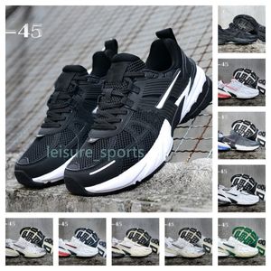 Wysokiej jakości projektant V2K Mężczyźni unisex para mody sporty na świeżym powietrzu Casual Air Runn Runtekk buty luksusowe trenerzy trampki koszykówki 10 kolorów Rozmiar 40-45