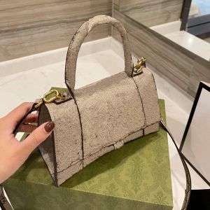 Fashion Shoulder Luxury Designer Bags Cross body Brand Latest Handbags High Quality Chains Lipstick Purse Lady Phone Bag wallet Mini Totes women 007#