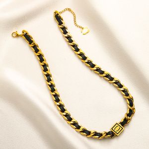 Modedesigner halsband hänge chunky kedja män kvinnor guldpläterad rostfritt stål smycken märke bokstav halsband bröllop smycken gåva
