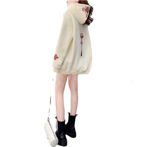 Suéter com capuz vermelho bordado chinês feminino 2023 novo outono e inverno de pelúcia engrossado solto casaco chique chinês