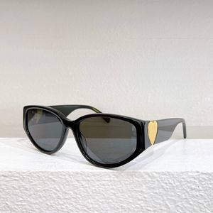 Occhiali da sole moda per uomo donna estate acetato 4217 designer popolarità High Street passerella triangolo stile anti-ultravioletto piastra retrò full frame scatola casuale