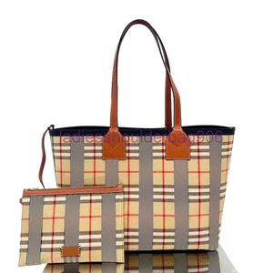 Kobiety górny uchwyt Portfel na płótnie londyńskie torba na bitę duże dwustronne handlowe torba ręczna TB TB Torka Plaid Mumy Crossbody Clutch Designer Torby na ramię