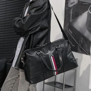 Borsoni Uomo Donna Viaggi Borse in pelle PU di alta qualità Borsa a tracolla impermeabile unisex casual Laptop Bagaglio a mano nero