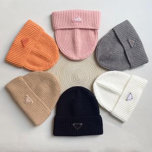 Caps Winter Classic Brand Famous Designer Men and Women Beanie Hot Style Hot Knitted Wooline Autunno Outdoor Warm Skull Cappello 9