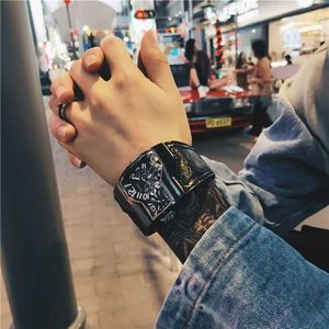 Cool Ling Young Men 's Watch 남자 학생을 위해 설계된 한국어 버전 패션 성격 독특한 흑인 과학