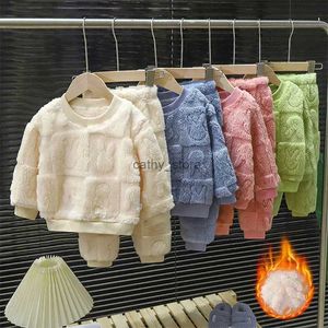 Pullover Baby Girl Clothes For Newborns Clothing Sets Autumn Winter Kids Boys Plus Fleece Warm Sweater Tops Pants 2pcs Suit 0-2 Years OldL231215