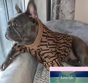 Vestuário Qualidade Cão Vestuário Outono Inverno Pet Roupas Carta Bordado Cachorrinho Suéter Luxurys Designers Clohes Marrom Tamanho: XSXXL