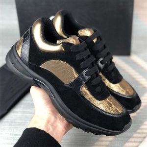 Lyxiga kvinnors korta stövlar högkvalitativa riktiga läderskor damklassiker sneakers kvinnliga casual löpskor c154025